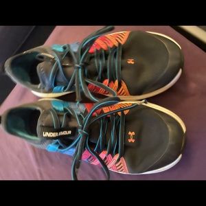 Underarmore sneakers size6 multicolored woman’s